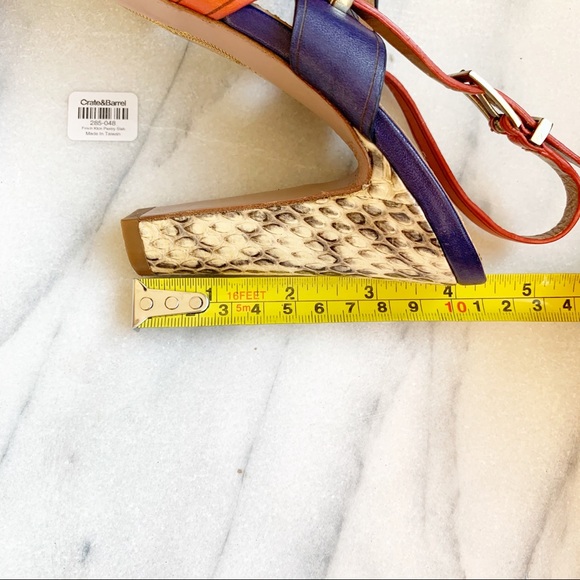 Elie Tahari Shoes - Picture 7 of 16